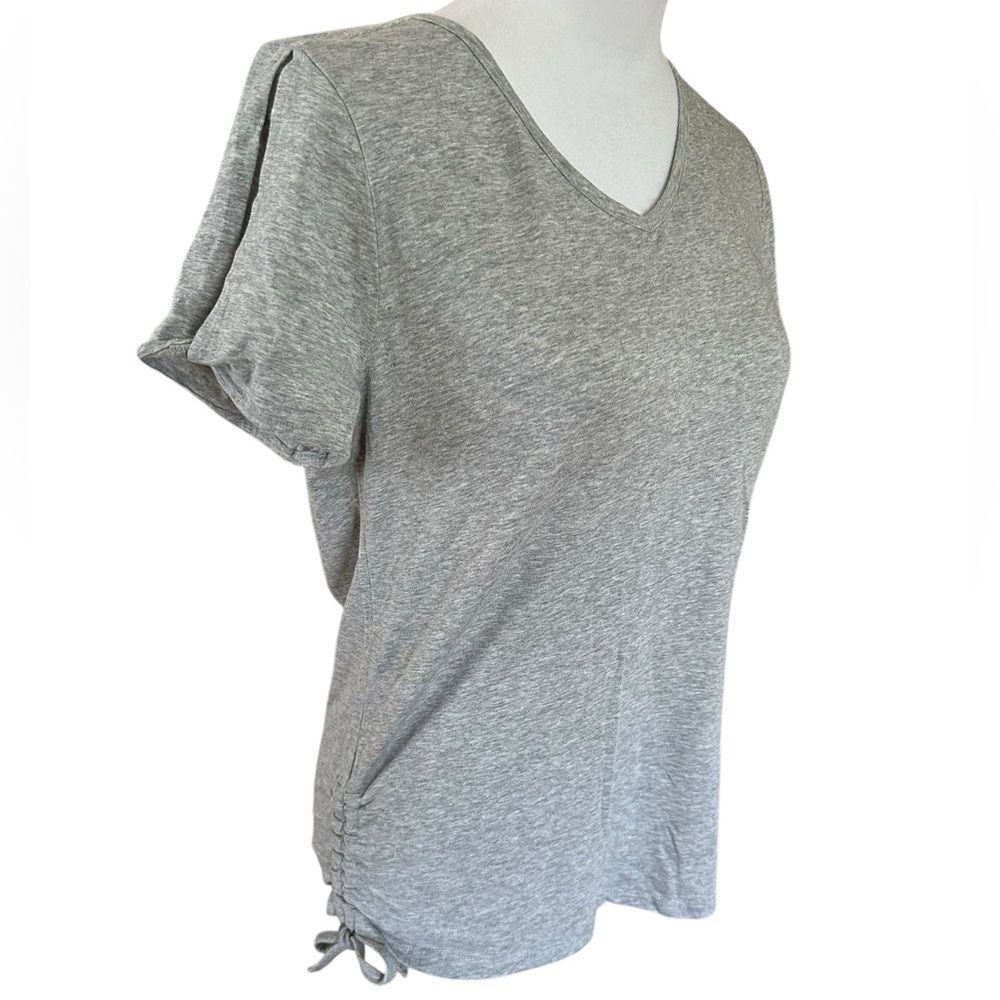IVANKA TRUMP Small Heather Grey short sleeve tee